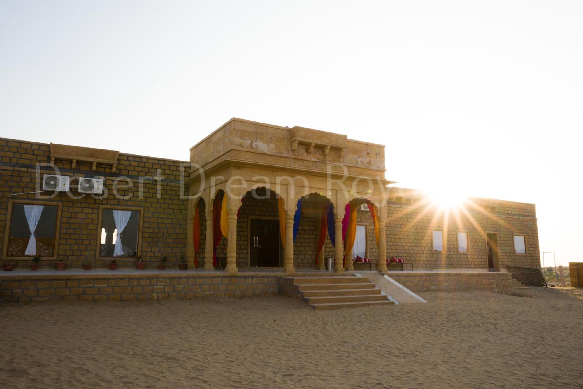 Desert Dream Royal Camp With Pool Hotell Jaisalmer Exteriör bild